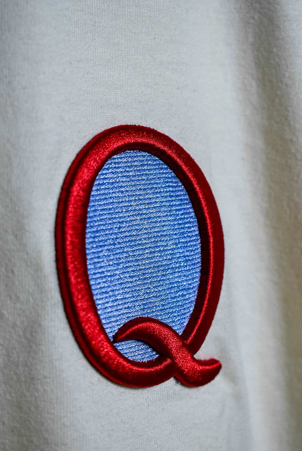 T-shirt ´´Q´´ Bone